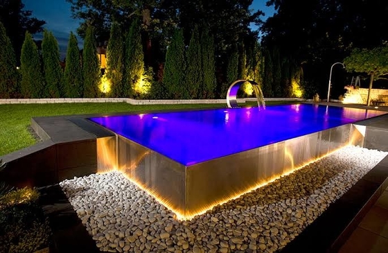 Zewnętrzna konstrukcja ze stali nierdzewnej Basen Villa Lux Relax niestandardowy basen naziemny
